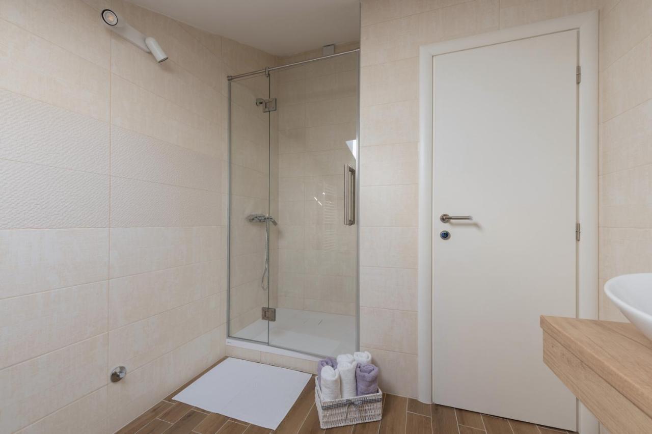 Apartment Lungo Mare, Centar Макарска Екстериор снимка